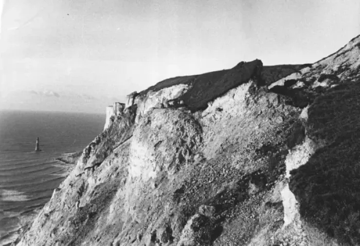 Framed Print : Beachy Head lighthouse, near Eastbourne, Sussex Framed Print : Beachy Head lighthouse, near Eastbourne, Sussex