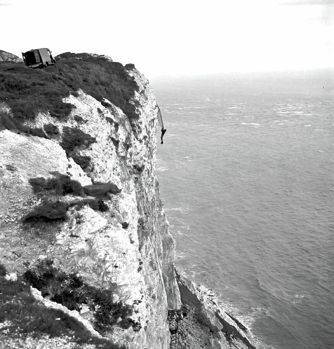 Framed Print : Beachy Head, near Eastbourne, Sussex Framed Print : Beachy Head, near Eastbourne, Sussex