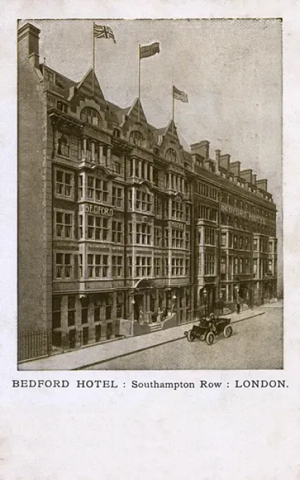Framed Print : Bedford Hotel, Southampton Row, London - exterior view Framed Print : Bedford Hotel, Southampton Row, London - exterior view