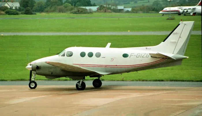 Framed Print : Beech C90 King Air F-GIZB Framed Print : Beech C90 King Air F-GIZB