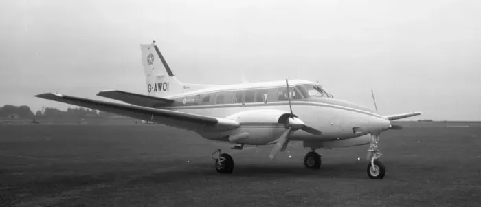 Framed Print : Beechcraft 65-B80 Queen Air G-AWOI Framed Print : Beechcraft 65-B80 Queen Air G-AWOI