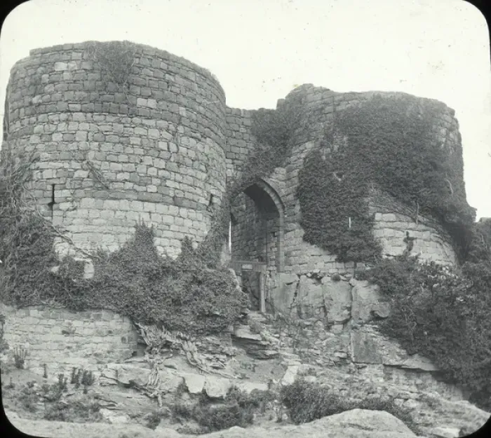 Framed Print : Beeston Castle Framed Print : Beeston Castle