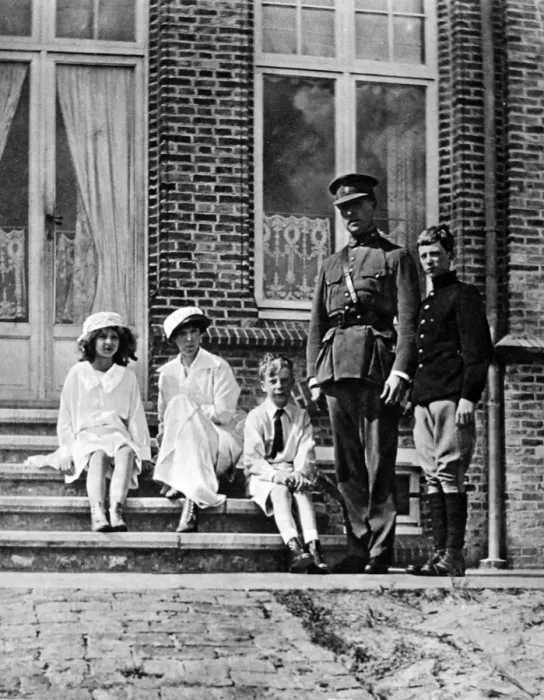 Framed Print : The Belgian Royal family Framed Print : The Belgian Royal family