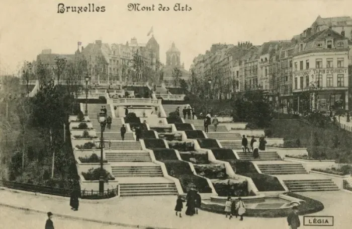 Framed Print : Belgium - Brussels - Mont des Arts Framed Print : Belgium - Brussels - Mont des Arts