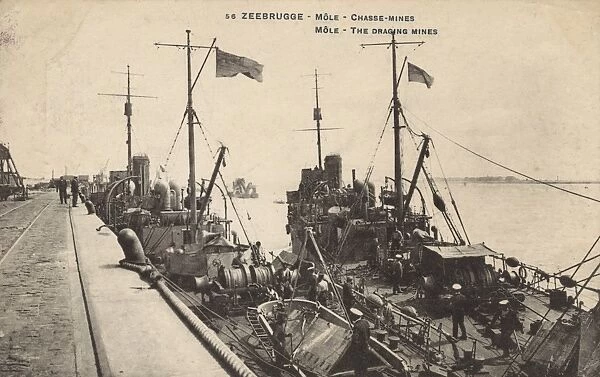 Belgium - Zeebrugge - Dredging the harbour for mines