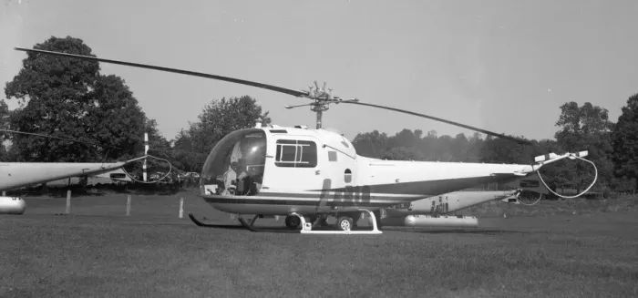 Framed Print : Bell 47J N8516F Framed Print : Bell 47J N8516F