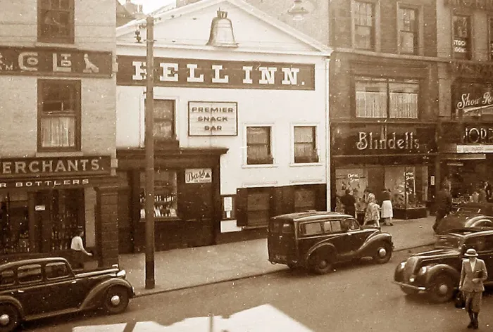 Framed Print : Bell Inn, Nottingham Framed Print : Bell Inn, Nottingham