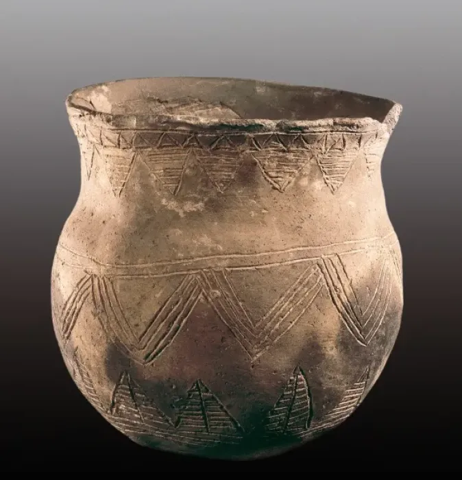Framed Print : Bell-Shaped Vase. Neolithic Framed Print : Bell-Shaped Vase. Neolithic
