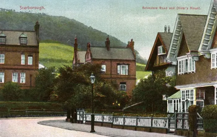 Framed Print : Belvedere Road & Olivers Mount, Scarborough, Yorkshire Framed Print : Belvedere Road & Olivers Mount, Scarborough, Yorkshire