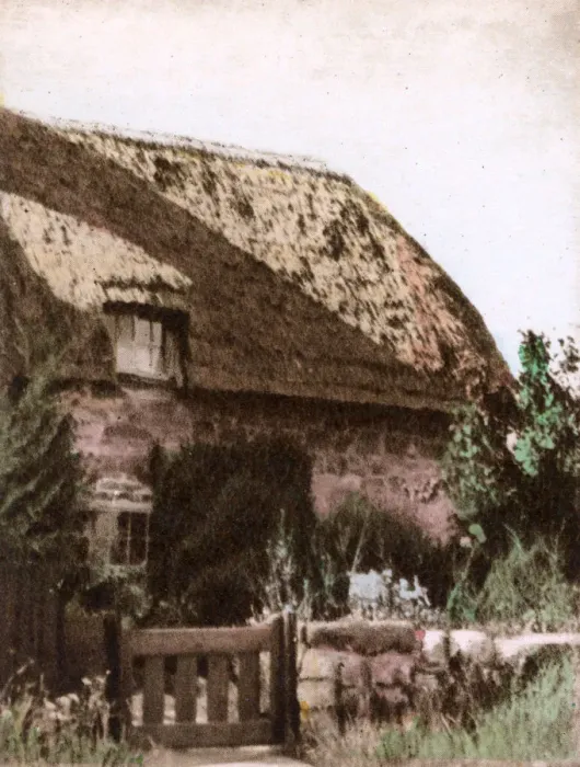 Framed Print : Bembridge, Isle of Wight, Hampshire - Thatched Cottage Framed Print : Bembridge, Isle of Wight, Hampshire - Thatched Cottage