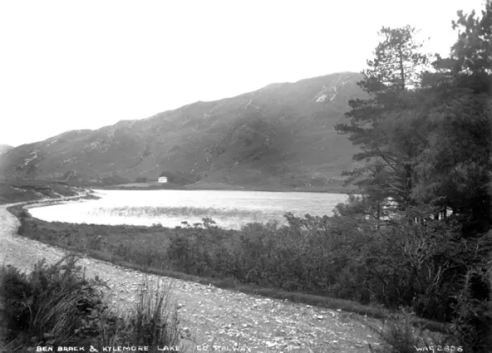 Framed Print : Ben Brack and Kylemore Lake, Co. Galway Framed Print : Ben Brack and Kylemore Lake, Co. Galway