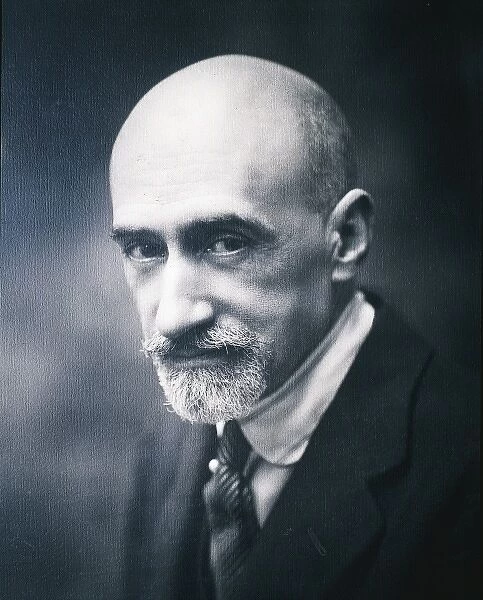 BENAVENTE, Jacinto (1866-1954). Spanish dramatist