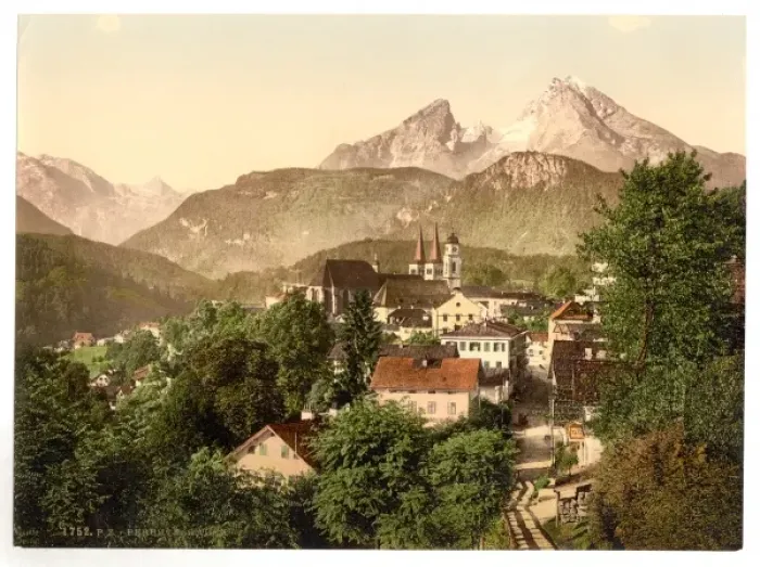 Framed Print : Berchtesgaden with Waltzmann, Upper Bavaria, Germany Framed Print : Berchtesgaden with Waltzmann, Upper Bavaria, Germany