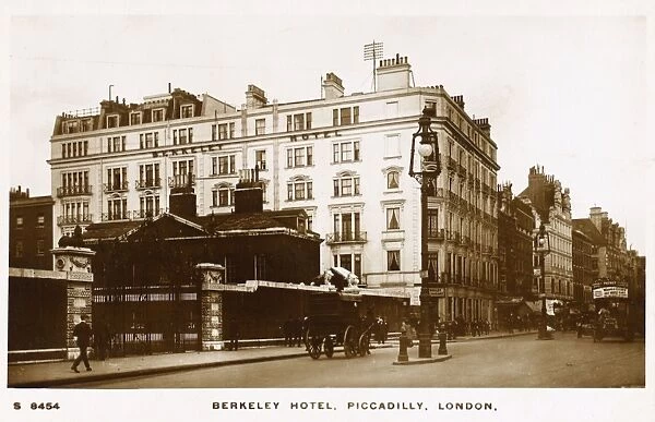 The Hotel Berkeley Piccadilly London 1905 old advert 