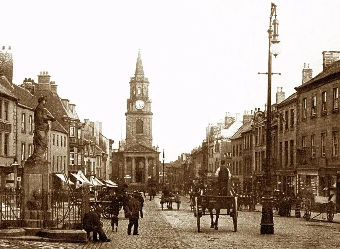 Framed Print : Berwick-Upon-Tweed High Street early 1900s Framed Print : Berwick-Upon-Tweed High Street early 1900s