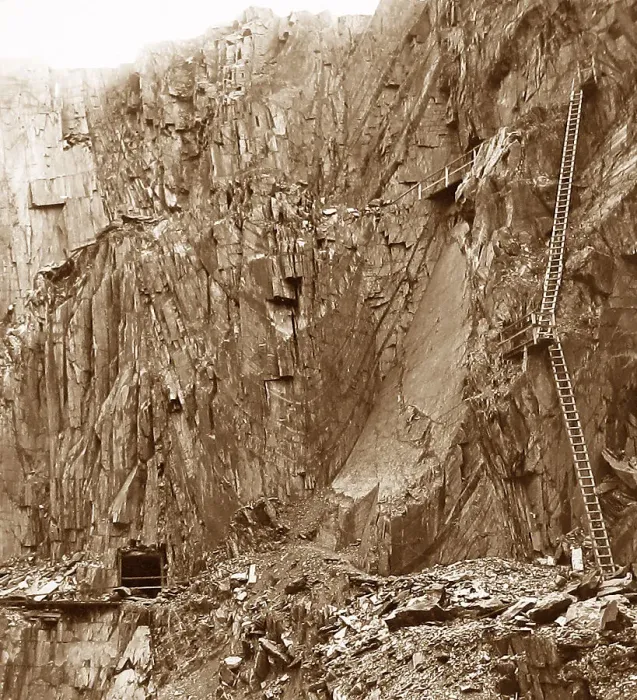 Framed Print : Bethesda penryhn slate quarry, Wales Framed Print : Bethesda penryhn slate quarry, Wales