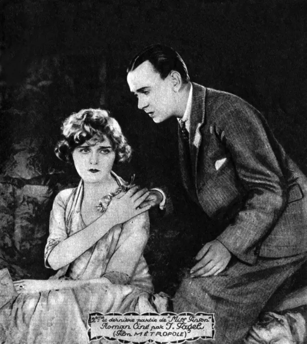 Framed Print : Betty Balfour in The Sea Urchin (1926)