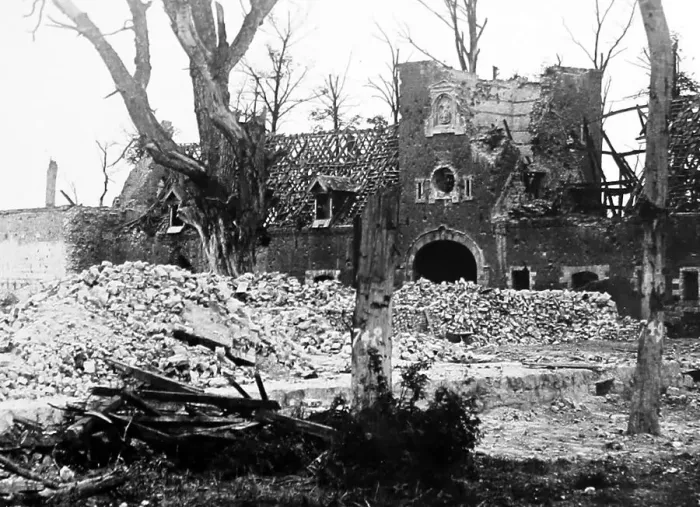 Framed Print : Beuary Chateau, Festubert during the First World War Framed Print : Beuary Chateau, Festubert during the First World War