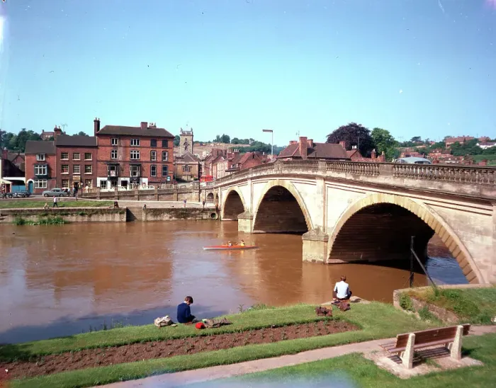 Framed Print : Bewdley - River Severn and bridge Framed Print : Bewdley - River Severn and bridge