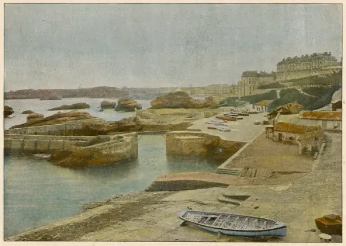 Framed Print : Biarritz / Port-Vieux 1900 Framed Print : Biarritz / Port-Vieux 1900
