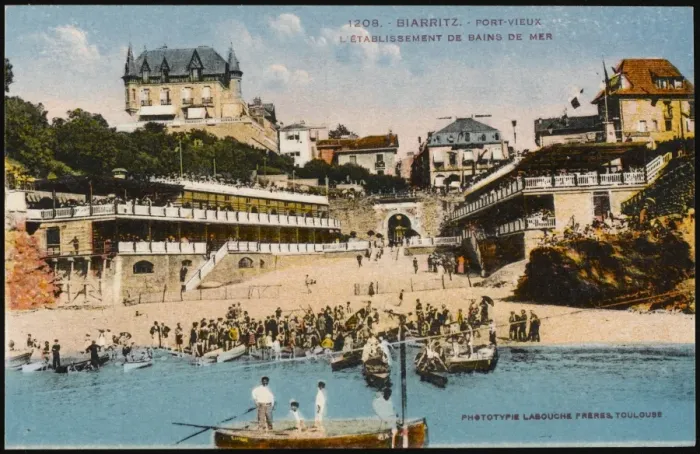 Framed Print : Biarritz / Port Vieux Framed Print : Biarritz / Port Vieux