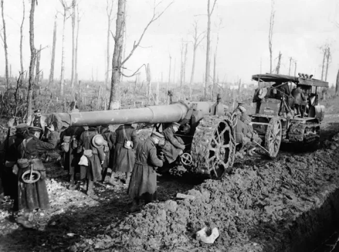 Framed Print : Big gun being transported, Western Front, WW1 Framed Print : Big gun being transported, Western Front, WW1