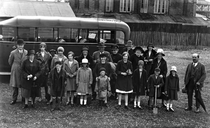 Framed Print : Binfield Heath, Oxfordshire - Sunday school outing - charab Framed Print : Binfield Heath, Oxfordshire - Sunday school outing - charab