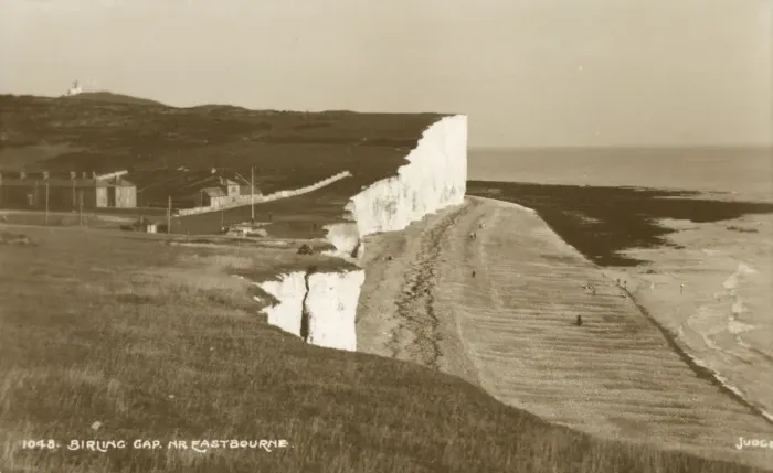 Framed Print : Birling Gap, near Eastbourne, East Sussex Framed Print : Birling Gap, near Eastbourne, East Sussex