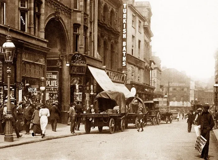 Framed Print : Birmingham High Street early 1900s Framed Print : Birmingham High Street early 1900s