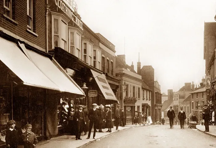 Framed Print : Bishop's Stortford Potter Street early 1900s Framed Print : Bishop's Stortford Potter Street early 1900s