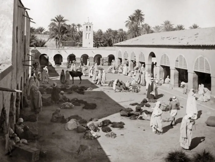 Framed Print : Biskra Market, Algeria, circa 1890 Framed Print : Biskra Market, Algeria, circa 1890