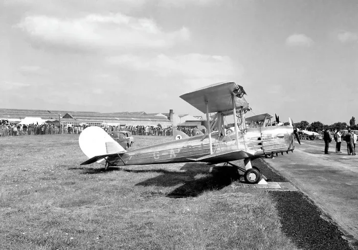 Framed Print : Blackburn B. 2 G-AEBJ Framed Print : Blackburn B. 2 G-AEBJ
