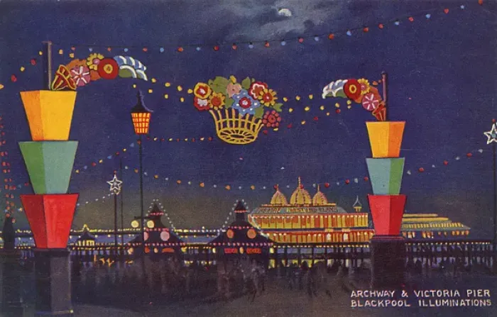 Framed Print : Blackpool - Illuminations - Archway and Victoria Pier Framed Print : Blackpool - Illuminations - Archway and Victoria Pier
