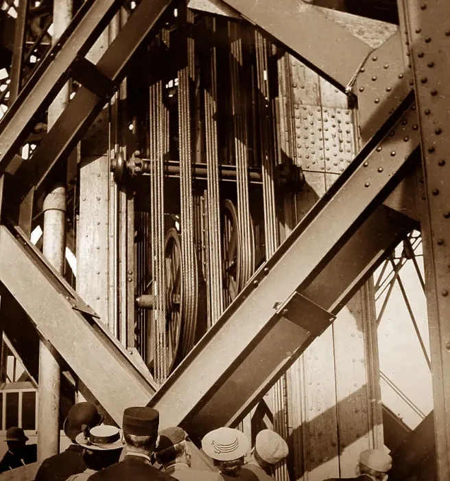 Framed Print : Blackpool Tower lift mechanism, early 1900s Framed Print : Blackpool Tower lift mechanism, early 1900s