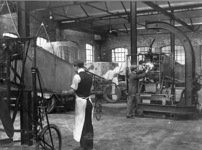 Framed Print : Bleriot monoplanes owned by Messrs Gilmore and Radley Framed Print : Bleriot monoplanes owned by Messrs Gilmore and Radley