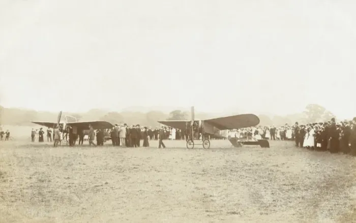 Framed Print : Bleriot XI / 11 Framed Print : Bleriot XI / 11