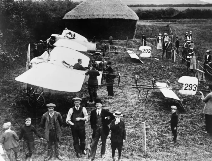 Framed Print : Bleriot XI / 11 Framed Print : Bleriot XI / 11