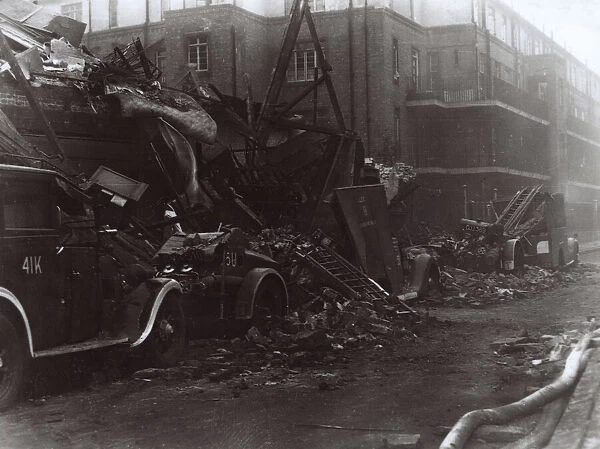 Blitz in London -- Redriff Estate, Rotherhithe, WW2