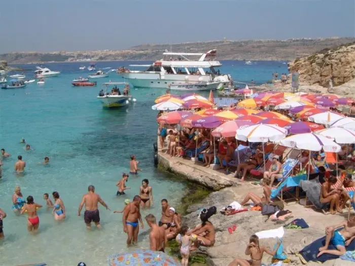 Framed Print : Blue Lagoon, Comino, Malta Framed Print : Blue Lagoon, Comino, Malta
