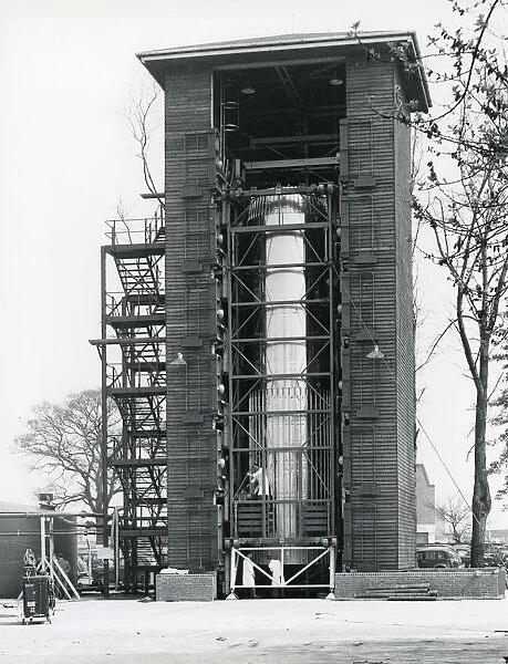 Blue Streak first stage in test tower at de Havilland?s fact