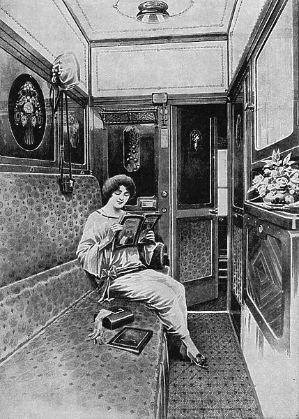 The Blue Train to the Riviera - carriage interior