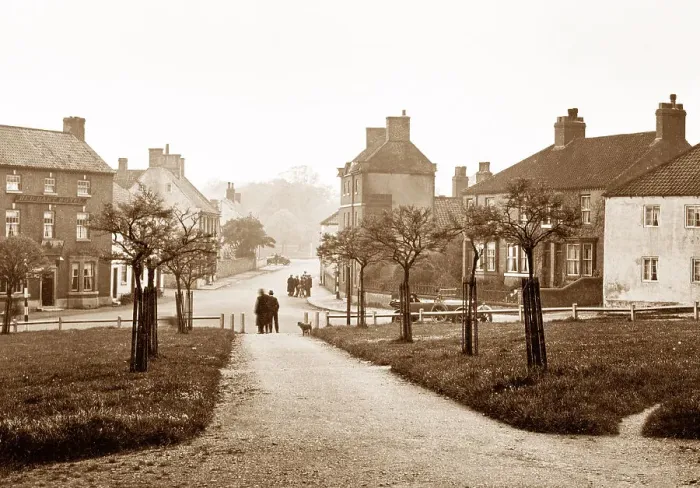Framed Print : Blyth, Nottinghamshire early 1900's Framed Print : Blyth, Nottinghamshire early 1900's
