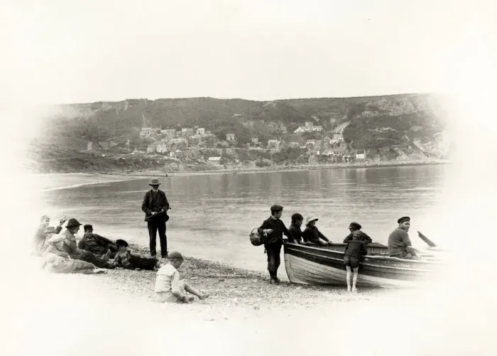 Framed Print : Boat on the beach at Runswick Bay, Yorkshire Framed Print : Boat on the beach at Runswick Bay, Yorkshire