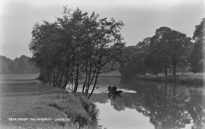Framed Print : Boating on the Derwent River Framed Print : Boating on the Derwent River