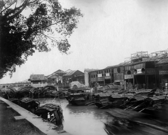 Framed Print : Boats at Canton (Guangzhou), China Framed Print : Boats at Canton (Guangzhou), China