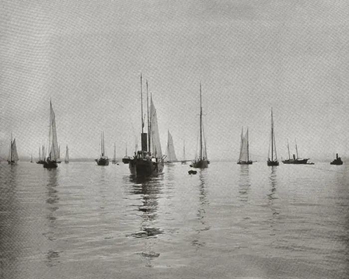 Framed Print : Boats on New York Bay, USA Framed Print : Boats on New York Bay, USA