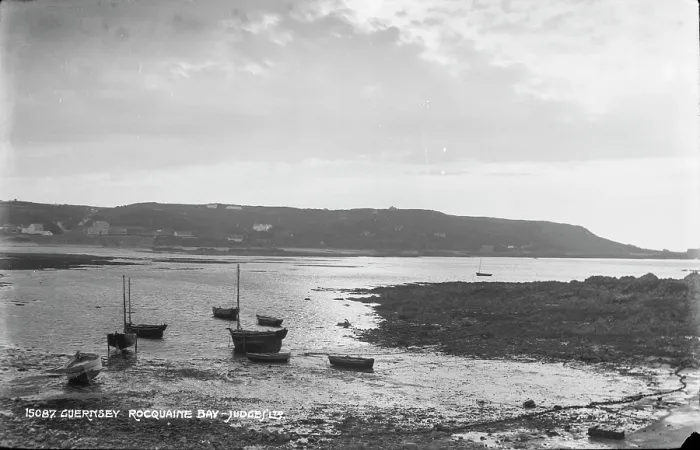 Framed Print : Boats at Rocquaine Bay Framed Print : Boats at Rocquaine Bay