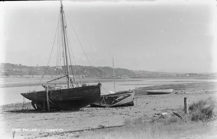 Framed Print : Boats on the Shore Framed Print : Boats on the Shore