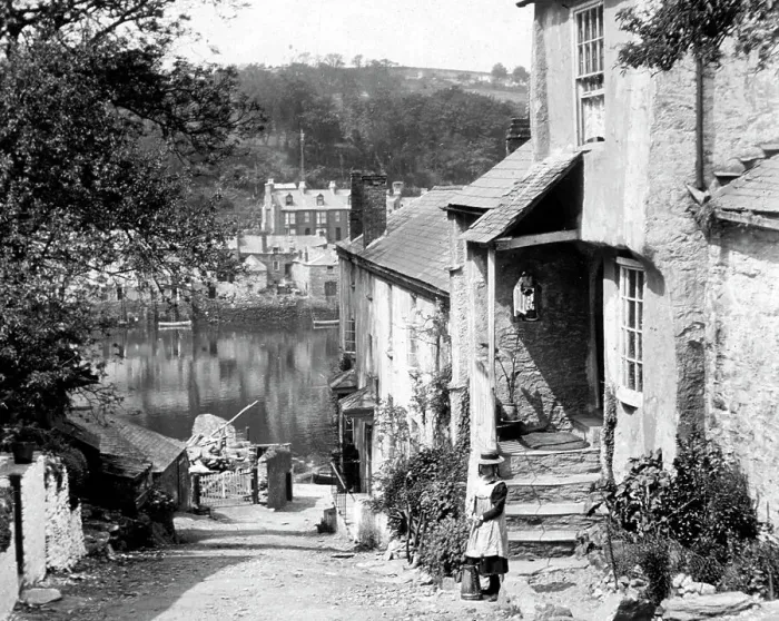 Framed Print : Bodinnick to Fowey Ferry Victorian period Framed Print : Bodinnick to Fowey Ferry Victorian period