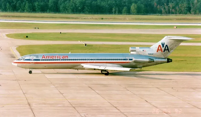Framed Print : Boeing 727-2A7 N6842 Framed Print : Boeing 727-2A7 N6842